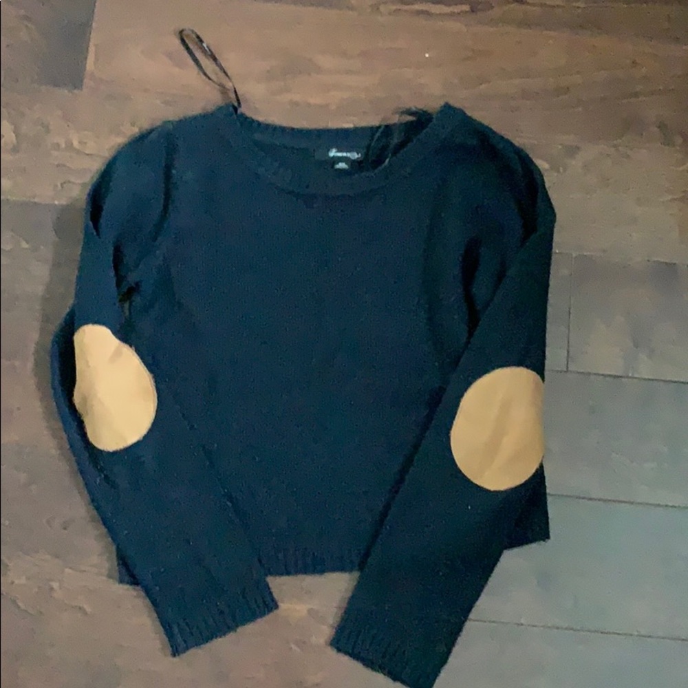 Blue Forever 21 Long Sleeve sweater in size medium